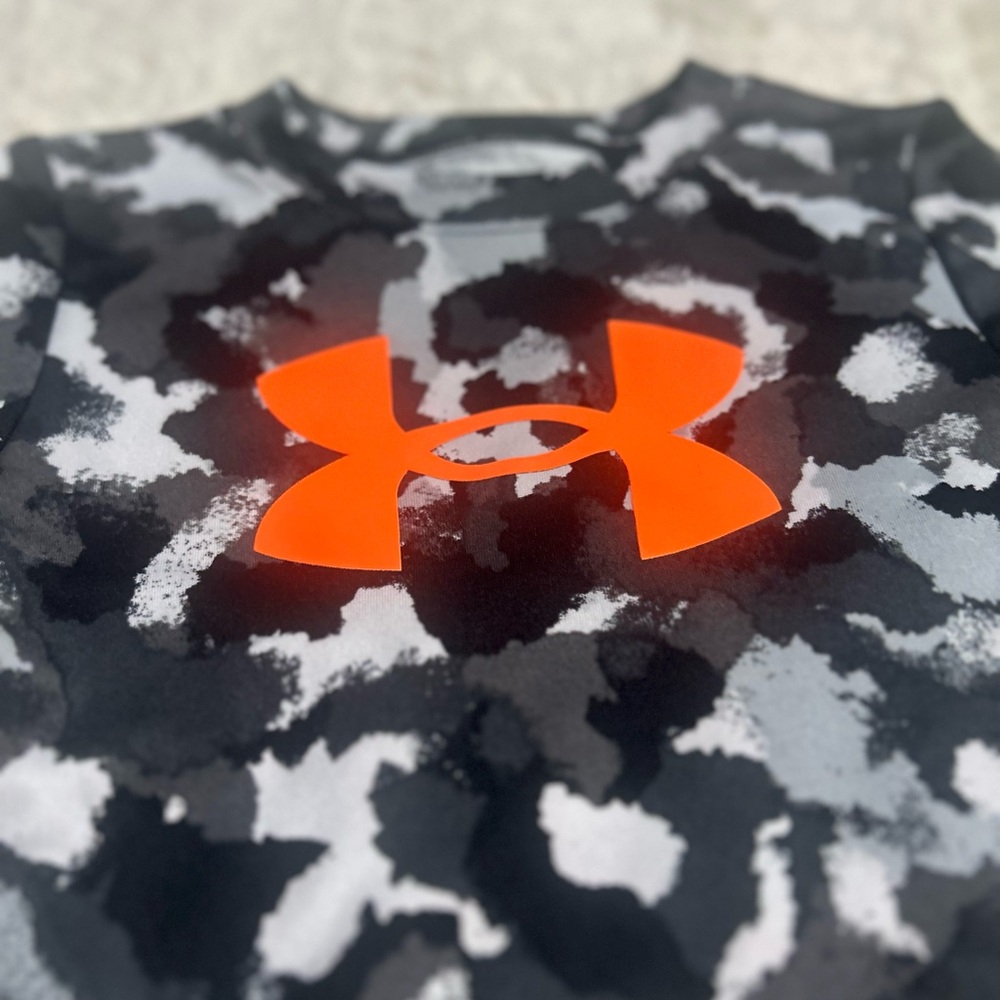 NWT Under Armour Boys Camo T-Shirt & Orange Shorts Matching Set | Size 2T - Picture 2 of 8